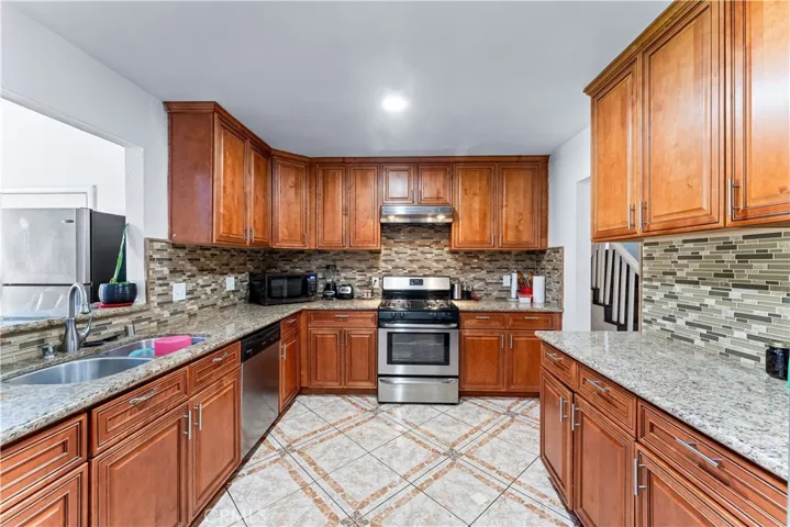 11203 Arlington Avenue, Riverside, California 92505