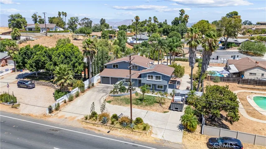 11203 Arlington Avenue, Riverside, California 92505