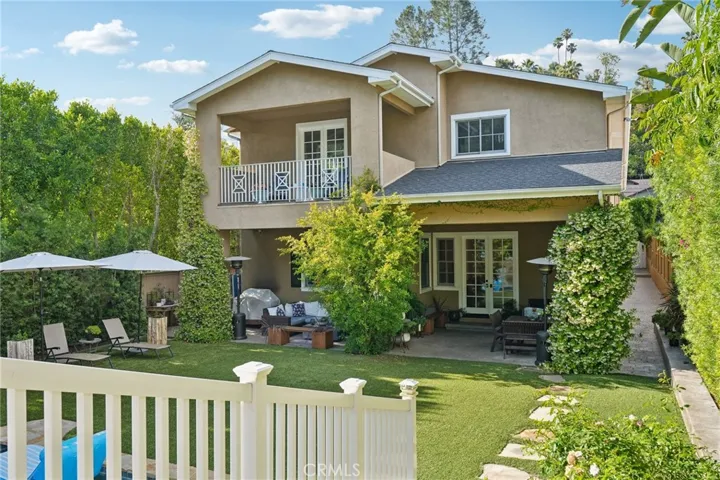 11546 Canton Drive, Studio City, California 91604
