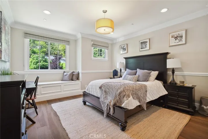11546 Canton Drive, Studio City, California 91604