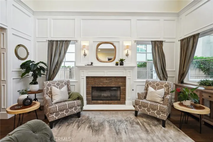 11546 Canton Drive, Studio City, California 91604