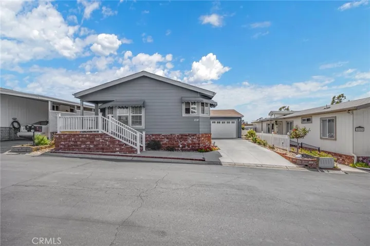 2851 Rolling Hills Drive 214, Fullerton, California 92835