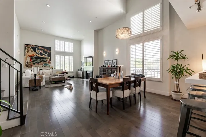 4374 Troost Avenue 101, Studio City, California 91604