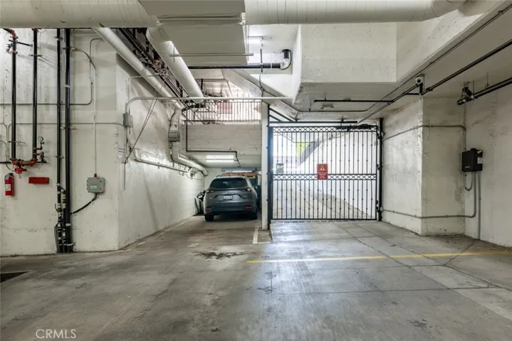 4374 Troost Avenue 101, Studio City, California 91604