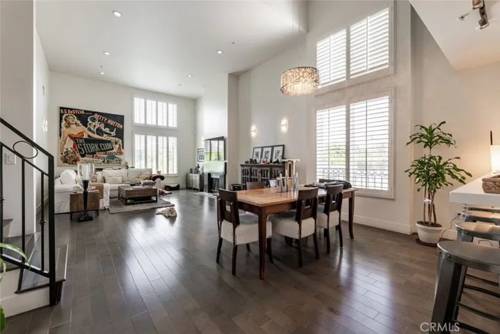 4374 Troost Avenue 101, Studio City, California 91604