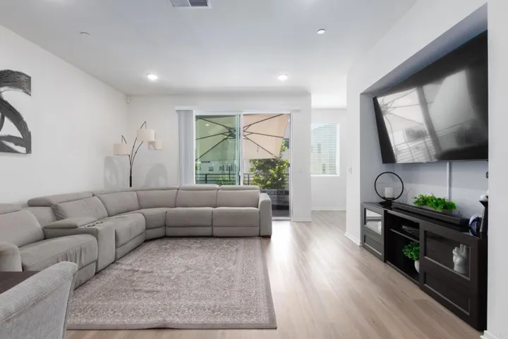 5402 Sand Arch Lane 200, San Diego, California 92154