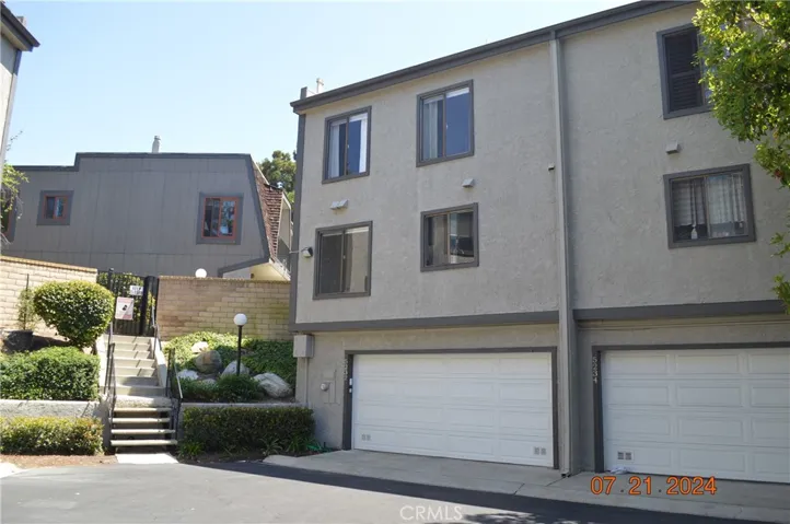 5232 W 190th Street, Torrance, California 90503