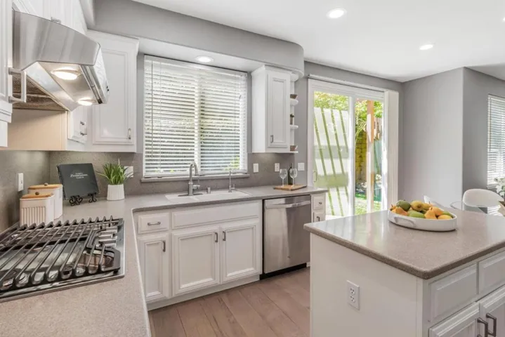 1499 Via Campo Aureo, San Jose, California 95120