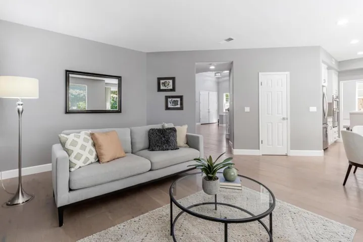 1499 Via Campo Aureo, San Jose, California 95120