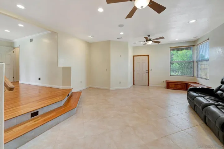 894 Helix Ave, Chula Vista, California 91911