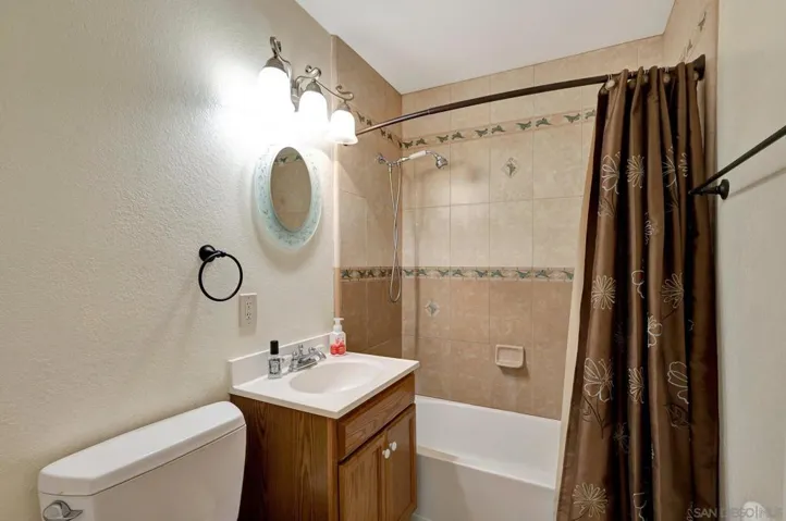894 Helix Ave, Chula Vista, California 91911