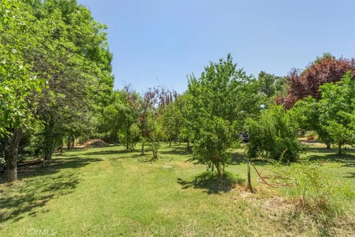 8300 Sherwood Boulevard, Los Molinos, California 96055
