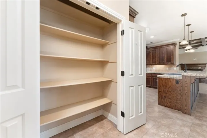 8300 Sherwood Boulevard, Los Molinos, California 96055