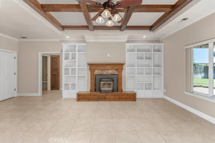 8300 Sherwood Boulevard, Los Molinos, California 96055