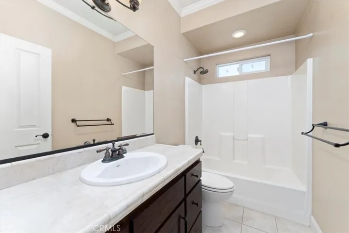 8300 Sherwood Boulevard, Los Molinos, California 96055