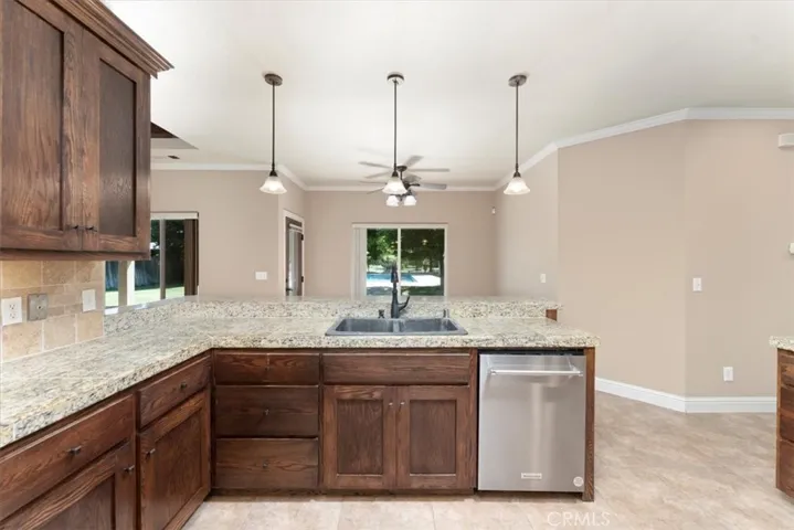 8300 Sherwood Boulevard, Los Molinos, California 96055