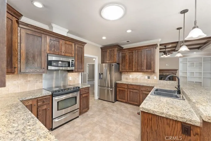 8300 Sherwood Boulevard, Los Molinos, California 96055