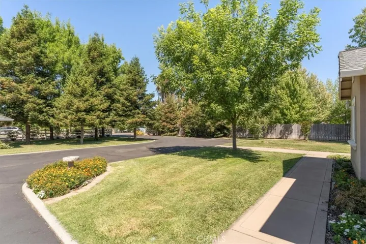 8300 Sherwood Boulevard, Los Molinos, California 96055
