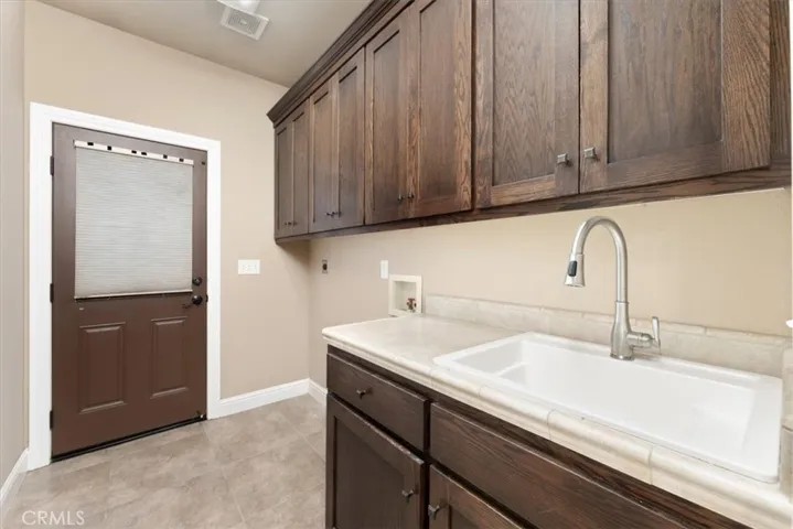 8300 Sherwood Boulevard, Los Molinos, California 96055
