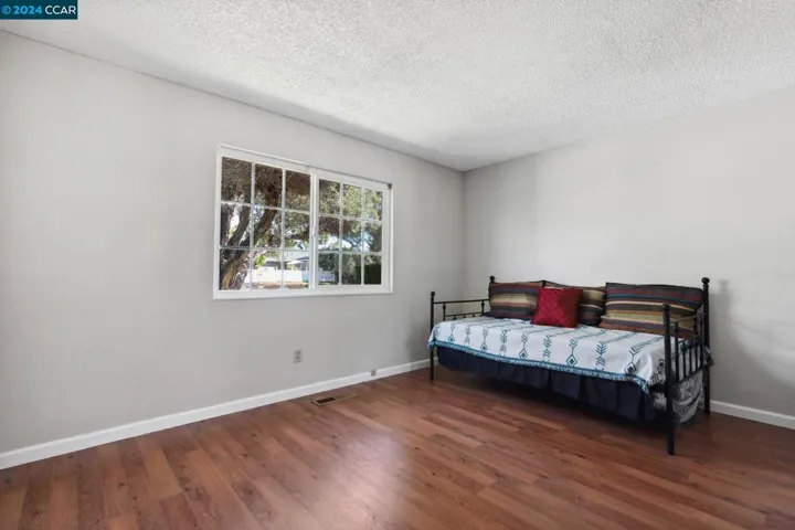 2141 Robles Dr, Antioch, California 94509