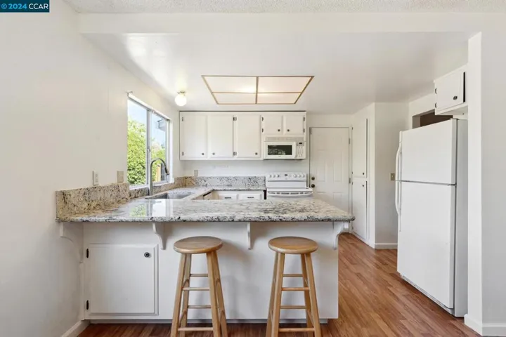 2141 Robles Dr, Antioch, California 94509