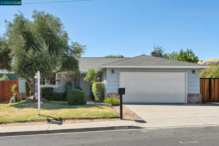 2141 Robles Dr, Antioch, California 94509