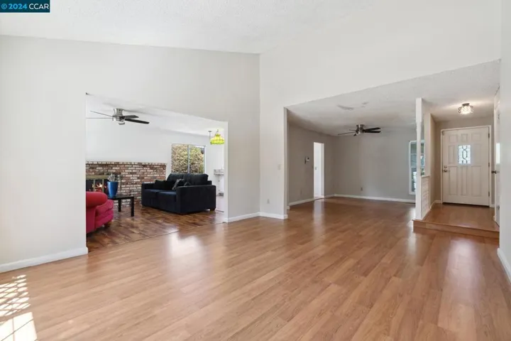 2141 Robles Dr, Antioch, California 94509