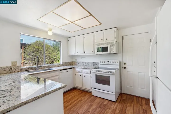 2141 Robles Dr, Antioch, California 94509