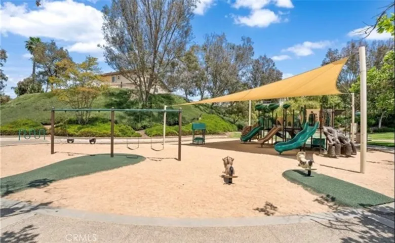 14 Bel Flora, Rancho Santa Margarita, California 92688