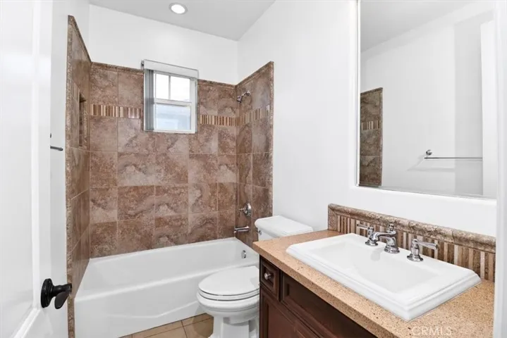 4621 Wellfleet Drive, Huntington Beach, California 92649
