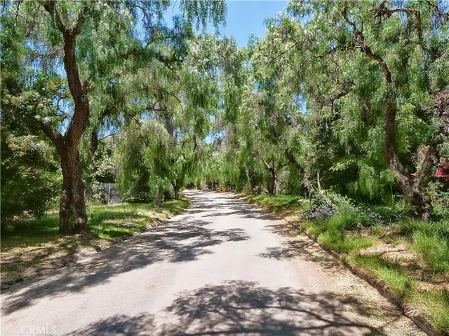 Vanderlip Drive