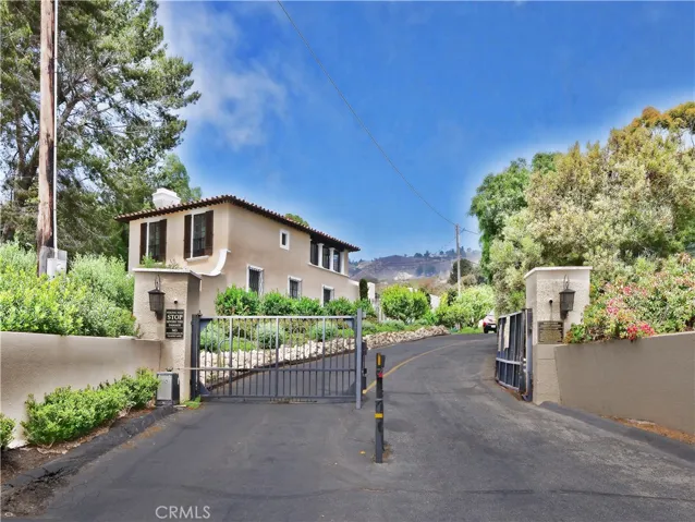 Pepper Tree gate entrance