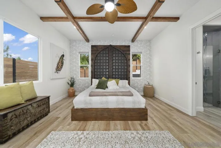472 Arroyo Drive, Encinitas, California 92024