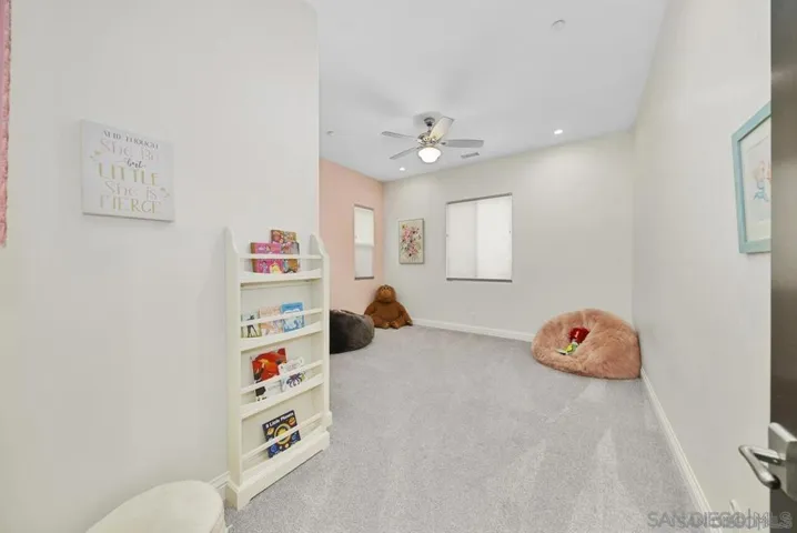472 Arroyo Drive, Encinitas, California 92024