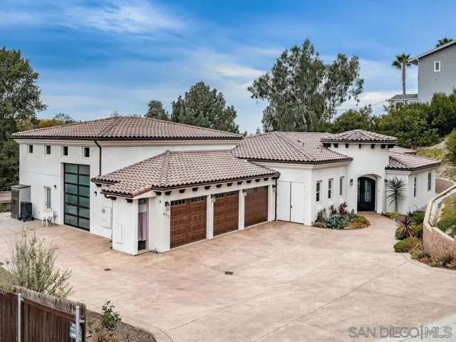 472 Arroyo Drive, Encinitas, California 92024