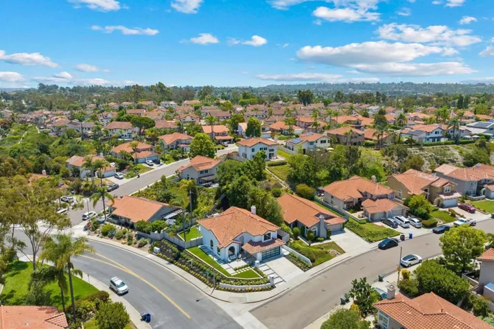 1881 Avenida Josefa, Encinitas, California 92024