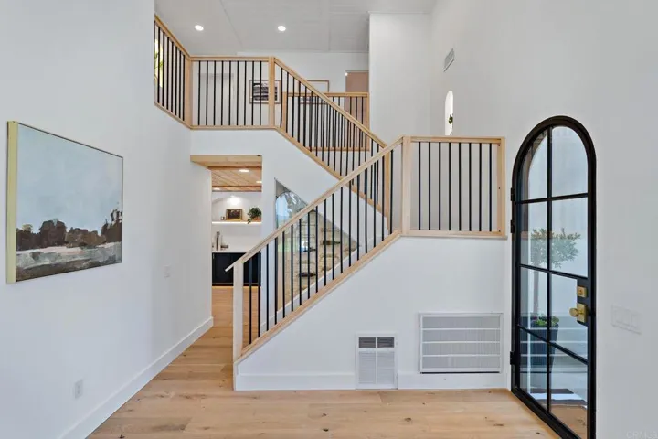 1881 Avenida Josefa, Encinitas, California 92024