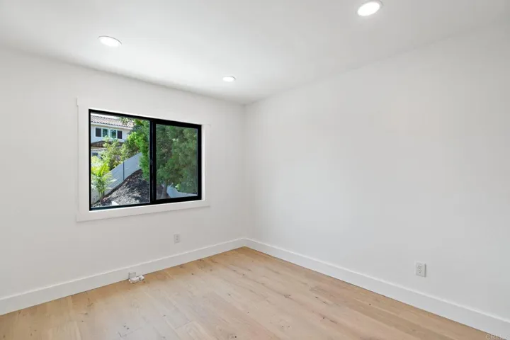 1881 Avenida Josefa, Encinitas, California 92024
