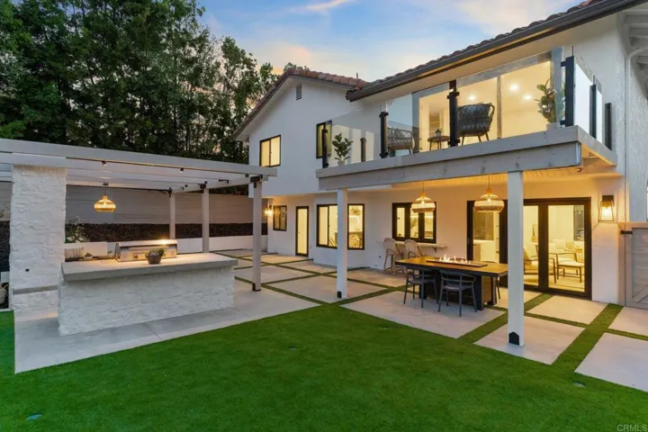 1881 Avenida Josefa, Encinitas, California 92024
