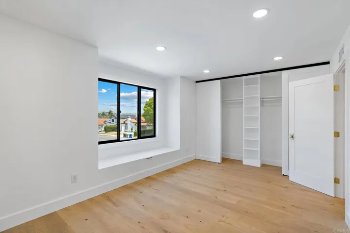 1881 Avenida Josefa, Encinitas, California 92024