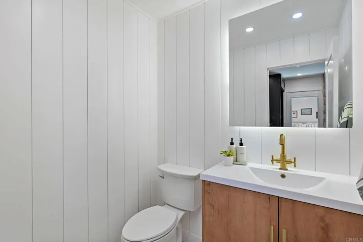 1881 Avenida Josefa, Encinitas, California 92024