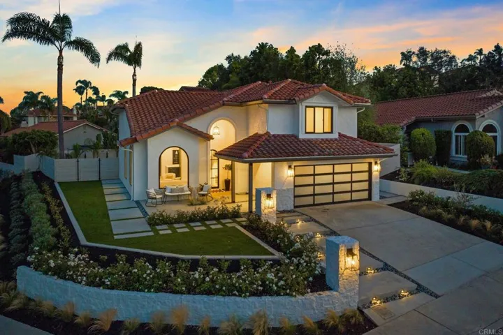 1881 Avenida Josefa, Encinitas, California 92024