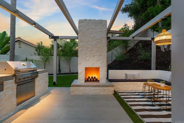 1881 Avenida Josefa, Encinitas, California 92024