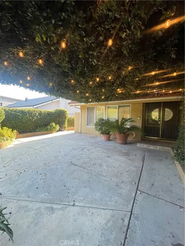 courtyard is large enough to set up like an outdoor family room