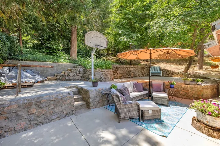 23673 Shady Lane, Crestline, California 92325