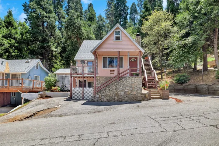 23673 Shady Lane, Crestline, California 92325