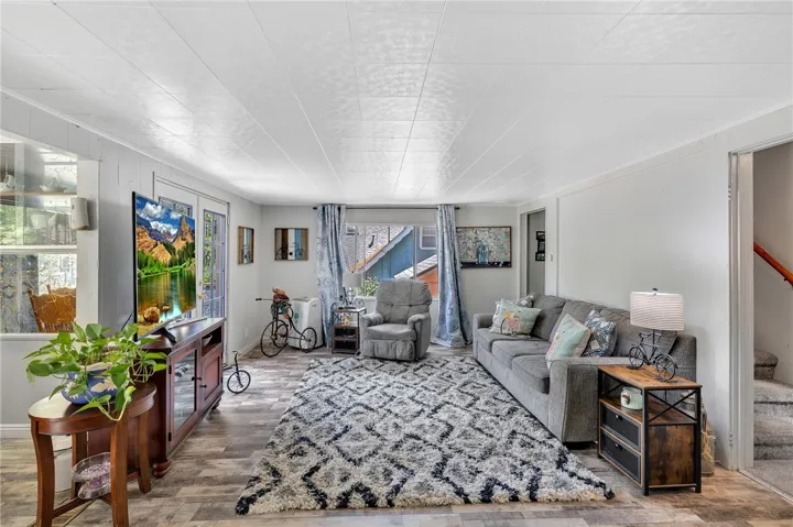 23673 Shady Lane, Crestline, California 92325