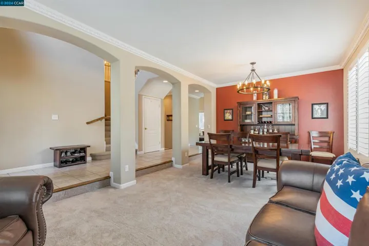 Living/Dining Room