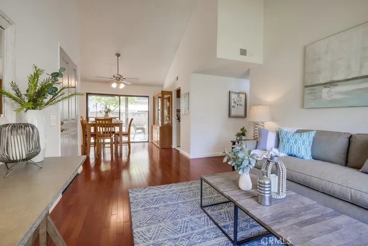 940 W Badger Pass Lane, Orange, California 92865