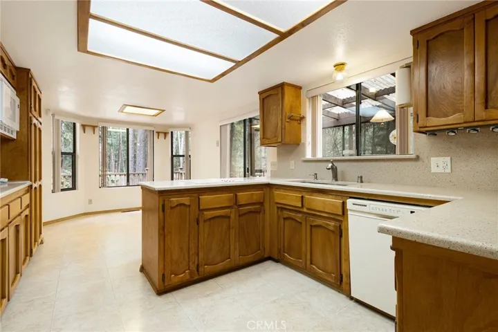 14574 Carnegie Road, Magalia, California 95954
